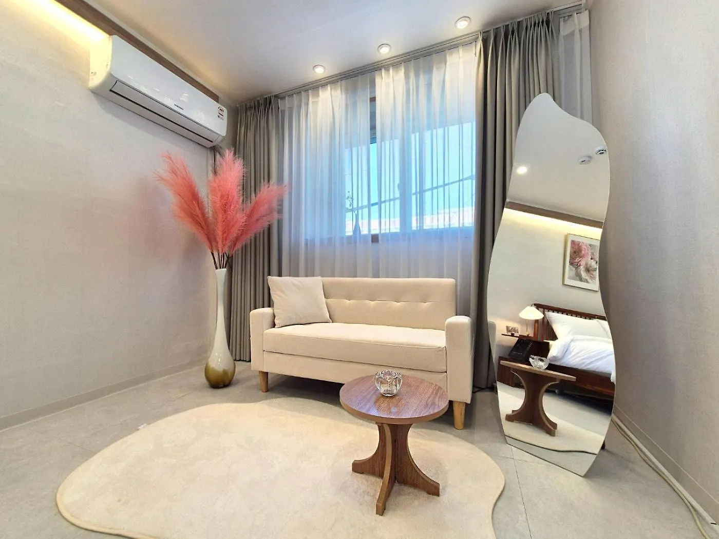 Stay Window Seoul Guest house